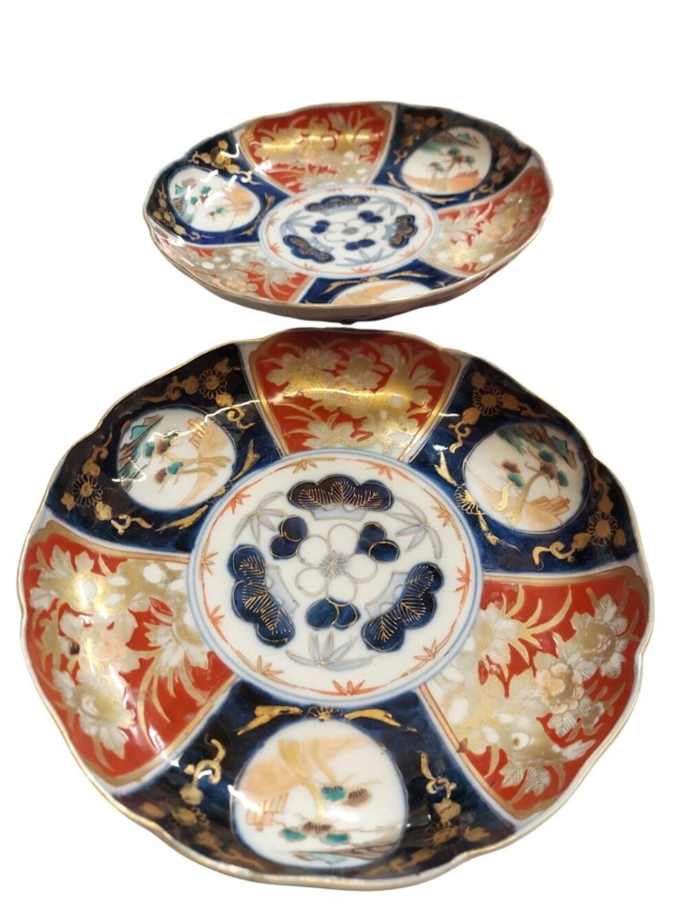 Antique Japanese Imari Porcelain Dishes With Scalloped Edges Set Of 2